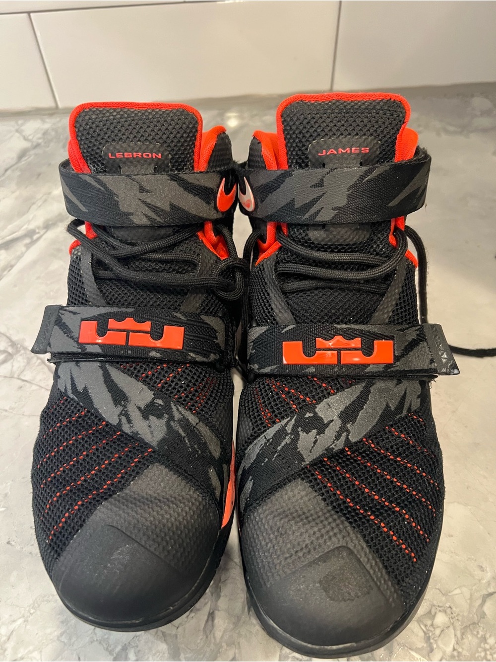 Nike LeBron Soldier IX 9 Basketball Shoes Black Infrared Orange Sneakers